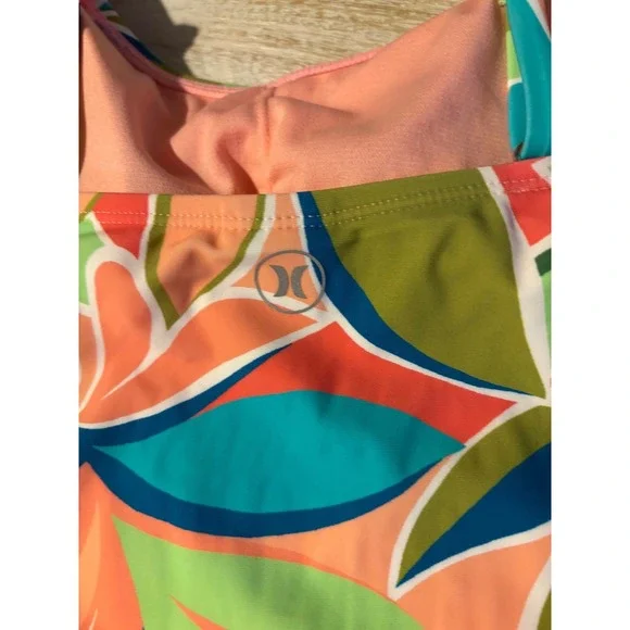 Hurley Womens One Piece Swimsuit Large Graphic Leaf Citron Cutout UPF 50+ NEW - Picture 5 of 7